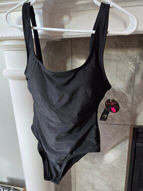 NWT No Boundaries One Piece Swimsuit I Size:medium